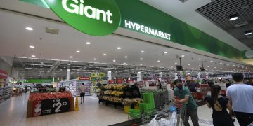 Giant Tutup, Manajemen Minta Karyawan Ajukan Lamaran ke Grup Hero