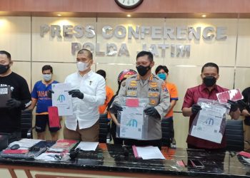 Subdit III Jatanras Ditreskrimum Polda Jatim Bekuk Sindikat Pemalsuan Hasil Swab