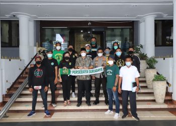 Ultah Persebaya, Wali Kota Eri Gemakan Song for Pride di Sudut Kota Pahlawan