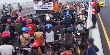 Tanggapan Walikota Eri Soal Aksi Demo Akbar Warga Madura