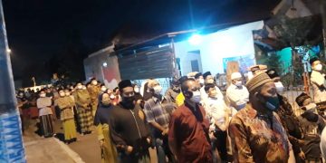 Tolak Balak, Warga Sungon Keliling Kampung Sambil Baca Do’a