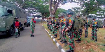 25 Taruna Marinir Tingkat IV Jalani Latihan Praktek Senjata