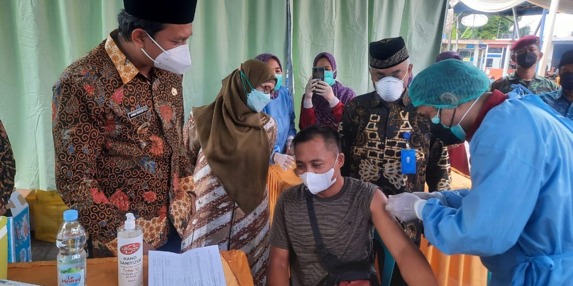 Dukung Herd Immunity, RS Aisyiyah Sidoarjo Gelar Vaksinasi Massal
