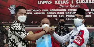 Lapas I Surabaya Kanwil Kemenkumham Jatim siap terus melanjutkan reformasi birokrasi. Caranya dengan membangun zona integritas menuju Wilayah Bebas dari Korupsi (WBK).