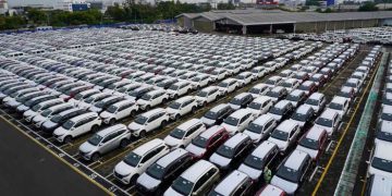 Jejeran Unit Produksi Astra Daihatsu Motor di Fasilitas Logistik yang ...