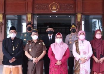 Bu Min: Gresik Mampu Bangkit dari Keterpurukan akibat Pandemi