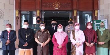 Bu Min: Gresik Mampu Bangkit dari Keterpurukan akibat Pandemi