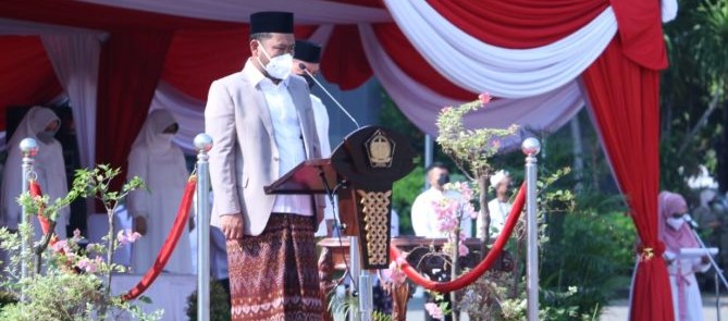 Gus Yani: Santri Indonesia Harus Siap Serahkan Jiwa dan Raga untuk Indonesia