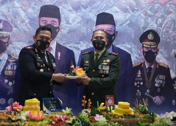 HUT ke-76 TNI, Perkuat Soliditas TNI-Polri di Gresik