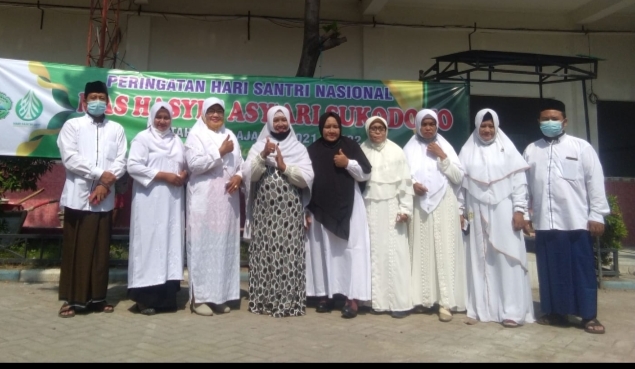 SMA/MA Hasyim Asy’ari Sukodono Peringati Hari Santri Nasional dengan Mengadakan Upacara