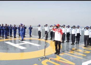 Kenang Jasa Pahlawan, Kemenkumham Tabur Bunga di Teluk Jakarta