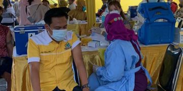Golkar Surabaya Suntikan 700 Dosis Vaksin Sinovac, Kejar Target Herd Immmunity