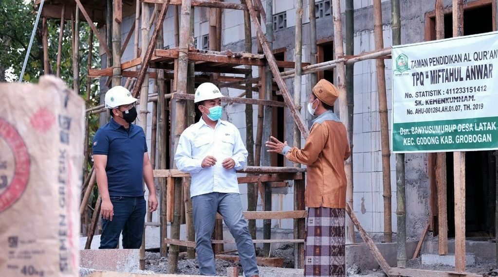 Di Jateng, SIG Salurkan Bantuan Senilai Rp 725 Juta untuk Pembangunan Sarana Umum dan Pendidikan