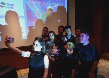 Musik label ATM Record secara perdana merelease single talent, Aldo Leonarfey di Hotel Vasa Jl Mayjen HR.Muhammad, Sukomanunggal, Surabaya pada Jumat (29/10/2021) malam. Lagu perdana dari Aldo Leonafey atau Leone berjudul Summer Romance.