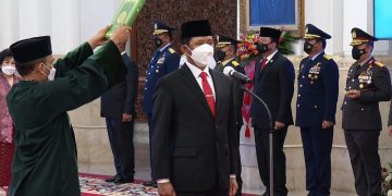 Pelantikan Mayjen Suharyanto menjadi Kepala BNPB