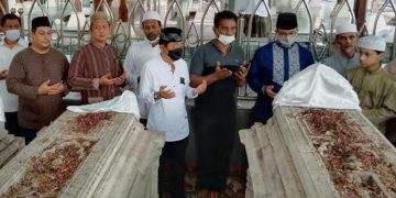 Ke Gresik, Anies Baswedan Ziarah ke Makam Maulana Malik Ibrahim