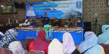 H Khulaim Junaidi saat mengisi materi wawasan kebangsaan di Joglo and Resto,Sedati Sidoarjo