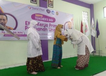 Menghadirkan Gurunya Guru, untuk Memotivasi Guru Sekarang