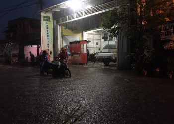 Warga Wedoro Waru Mengeluh Sering Banjir