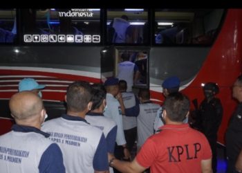 Kanwil Kemenkumham Jatim Pindahkan 34 WBP Risiko Tinggi Ke Nusa Kambangan