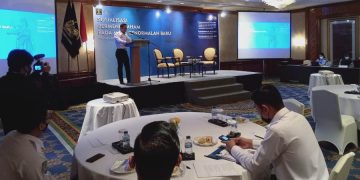 Kakanim Surabaya Chico A Muttaqin saat memberi sambutan sosialisasi Perkemenhumkan di Hotel Shangri La Surabaya