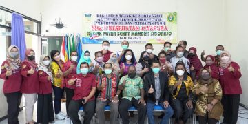 SMK Mitra Sehat Mandiri Sidoarjo kedatangan tamu dari SMK Negeri Kesehatan Jayapura dalam kegiatan studi banding magang guru dan staff menejemen sekolah, Akreditasi, Spektrum K-13 dan sekaligus UKOM.