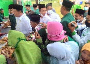 Wabup Sidoarjo saat hadir di acara Maulid dan gelar UMKM di Porong