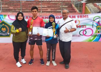 Emas Atletik Putri Proseni Madrasah Aliyah Sidoarjo 2021 Diraih Siswa MA NU