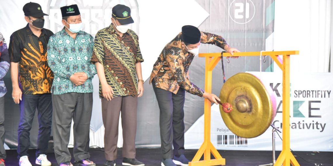 Wakil Bupati Subandi Buka Porseni Tingkat SMP/MTs se Sidoarjo