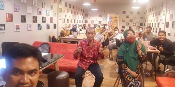 Membedah Naskah di Ujung Tahun