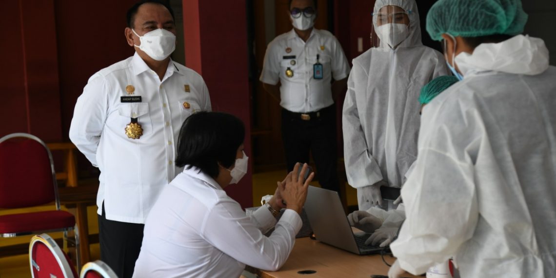 Cegah Omicron, Setjen Kemenkumham Lakukan Tes PCR