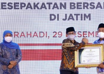 Mendes PDTT Apresiasi Percepatan Pembangunan Desa di Kabupaten Gresik