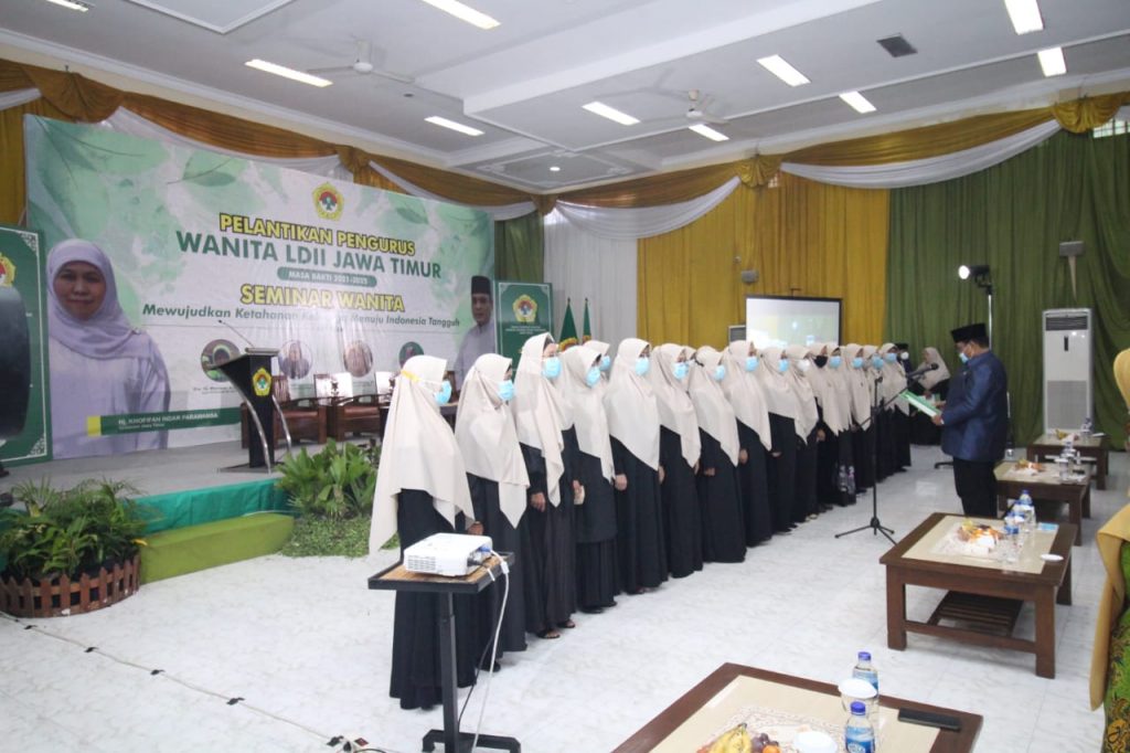 pelantikan Wanita LDII Jawa Timur masa bakti 2021-2025.