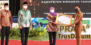 Gubernur Jatim Beri Apresiasi ‘SiPraja’ MPP Sidoarjo Virtual Pertama di Jatim