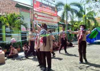 Siswa SLB Negeri Juwet Kenongo Porong Membentuk Siswa Insan Gembira dan Berkarakter