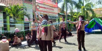 Siswa SLB Negeri Juwet Kenongo Porong Membentuk Siswa Insan Gembira dan Berkarakter