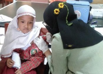 MI.H.Ruqoiyah Bersinergi Dengan Puskesmas Taman Mengadakan Vaksinasi