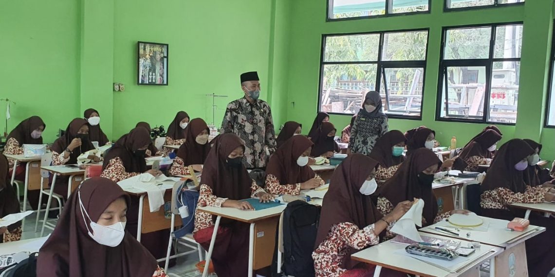 SMK Negeri 1 Buduran Sidoarjo Evaluasi PTM 100 Persen, Berjalan Aman dan Lancar