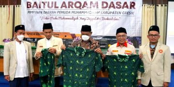 Ketum PP Pemuda Muhammadiyah Launching Batik Girimu, Ini Filosofinya