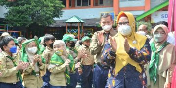 Peringati HGN, Wabup Gresik Ajak Guru-Orang Tua Cegah Stunting dengan Makanan Bergizi