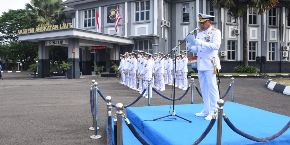 Wagub AAL Terdiam Sejenak saat Bacakan Amanat Hari Dharma Samudera 2022