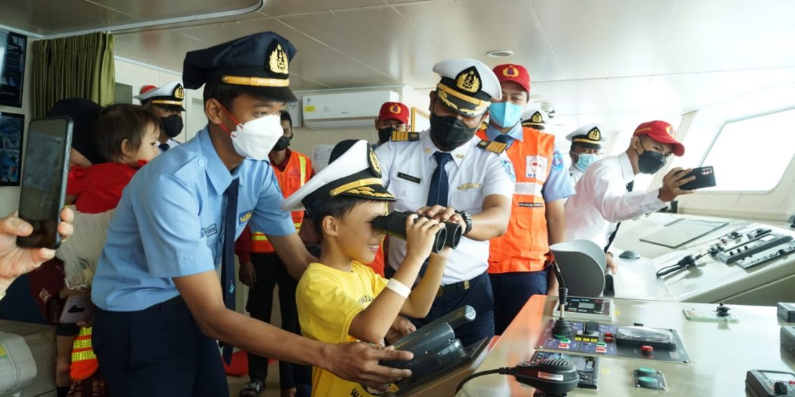 Terobosan Inovatif KM Kirana VII, Penumpang Bisa Tour Edukasi diatas Kapal