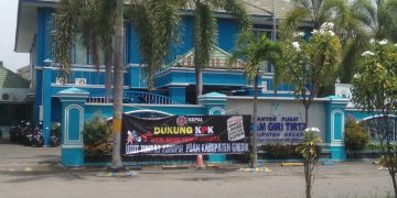 Bupati Gresik Rombak Total Direksi Perumda Giri Tirta, Dirut Legawa