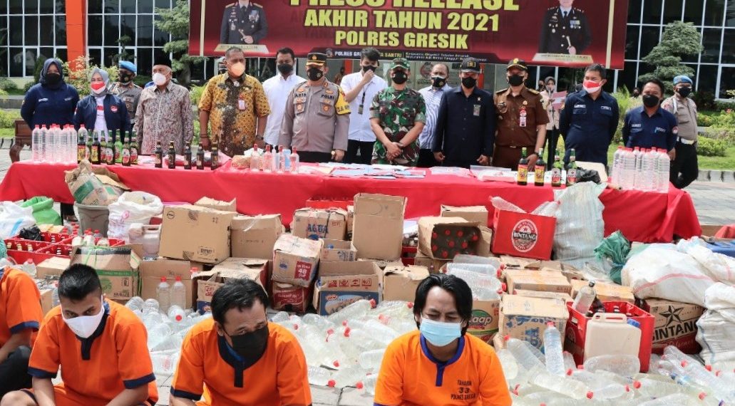Selama 2021, Polres Gresik Tuntaskan 944 Kasus, Laka Lantas Menurun