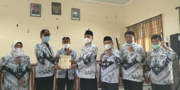 PGRI Sidoarjo Bantu Guru dan Siswa Korban Erupsi Semeru