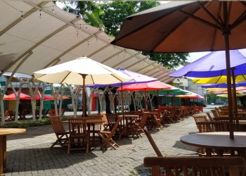 Disporapar Sidoarjo Fasilitasi Spot-spot Kuliner Cantik bagi PKL GOR yang Aktif