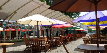 Disporapar Sidoarjo Fasilitasi Spot-spot Kuliner Cantik bagi PKL GOR yang Aktif