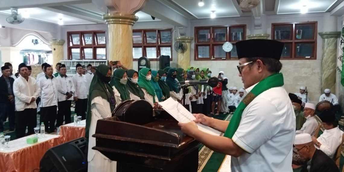Lantik Ratusan Pengurus Ranting PKB Se-Banyuwangi, Cak Imin Minta Kader Menangkan Pilpres 2024