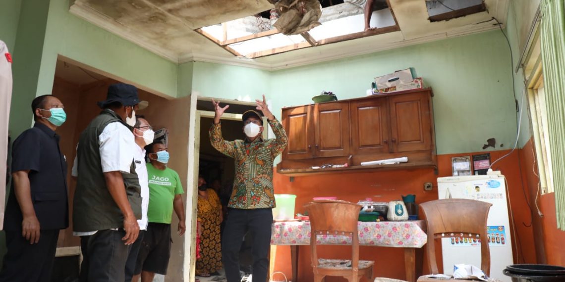 Bupati Muhdlor Pastikan Pemkab Bantu Biaya Perbaikan Rumah Rusak Akibat Puting Beliung