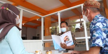 Ruang Konsultasi Kecamatan Beri Kepastian Warga Pulang Bawa Solusi